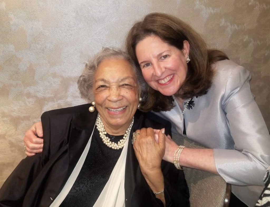 Alexandria Living Legend Arminta Wood with Mayor Silberberg at the Senior Services of Alexandria's annual gala in 2018. (Photograph by Lucelle O'Flaherty for The Zebra)
